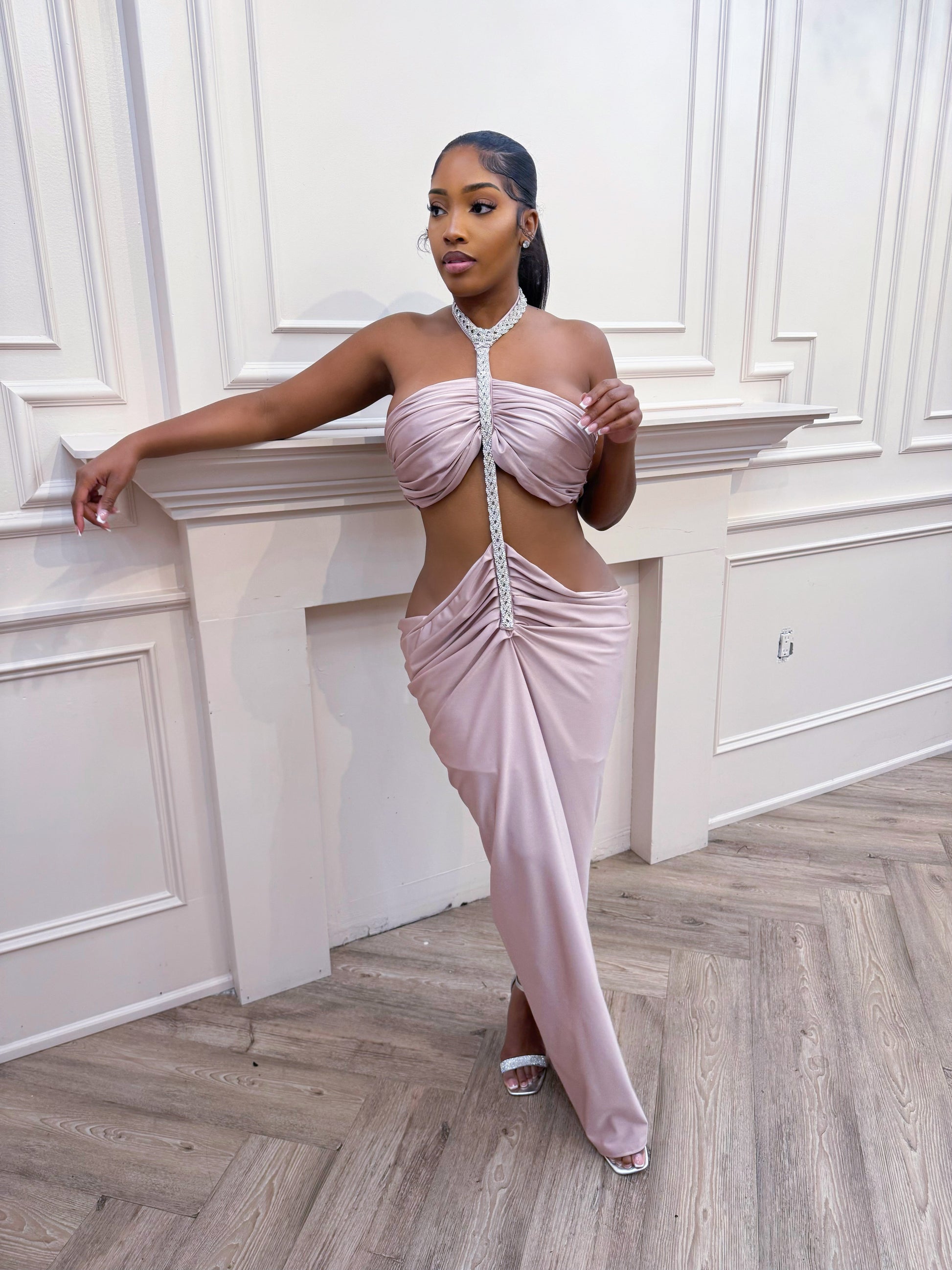 hourglass dress Illusion Hourglass Dress – SLAYEDBYTEN
